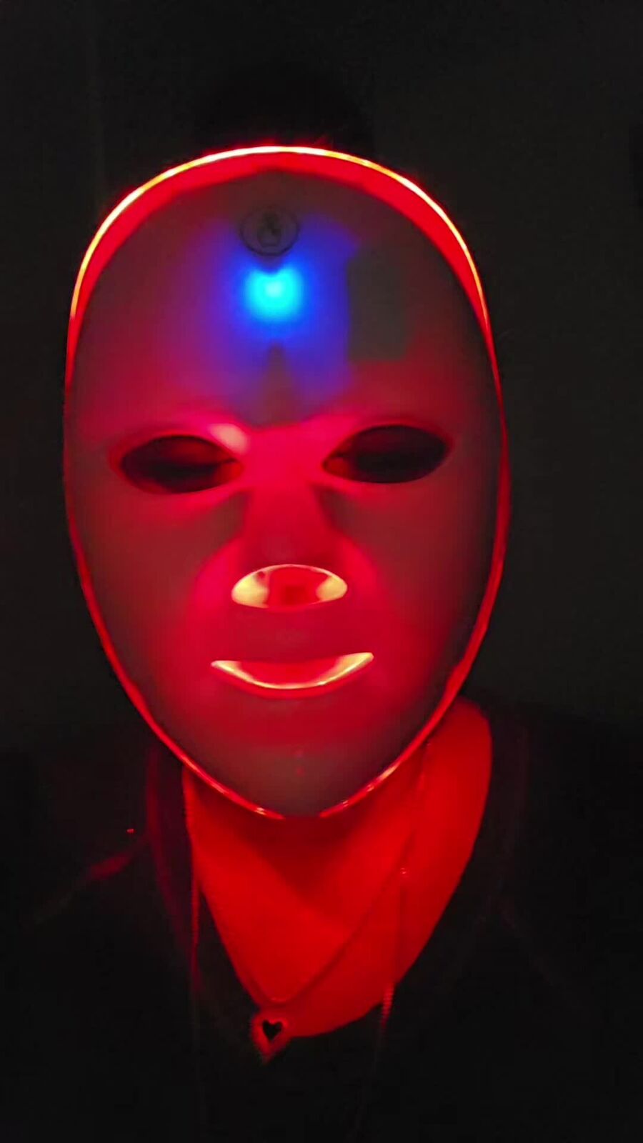 LED light therapy mask TikTok thumbnail